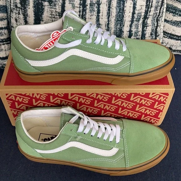 Vans Men’s Old Skool Gum Basil/True White Sneakers